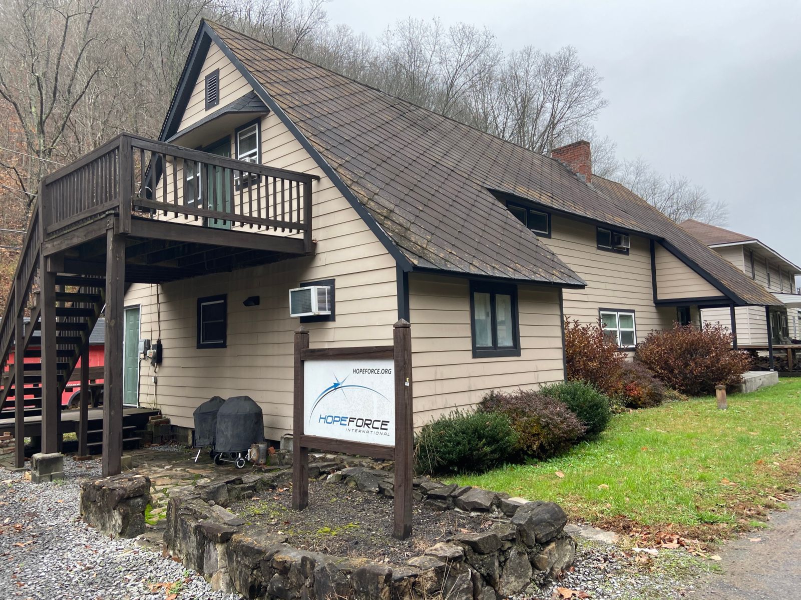 WV%20Team%20House.jpg
